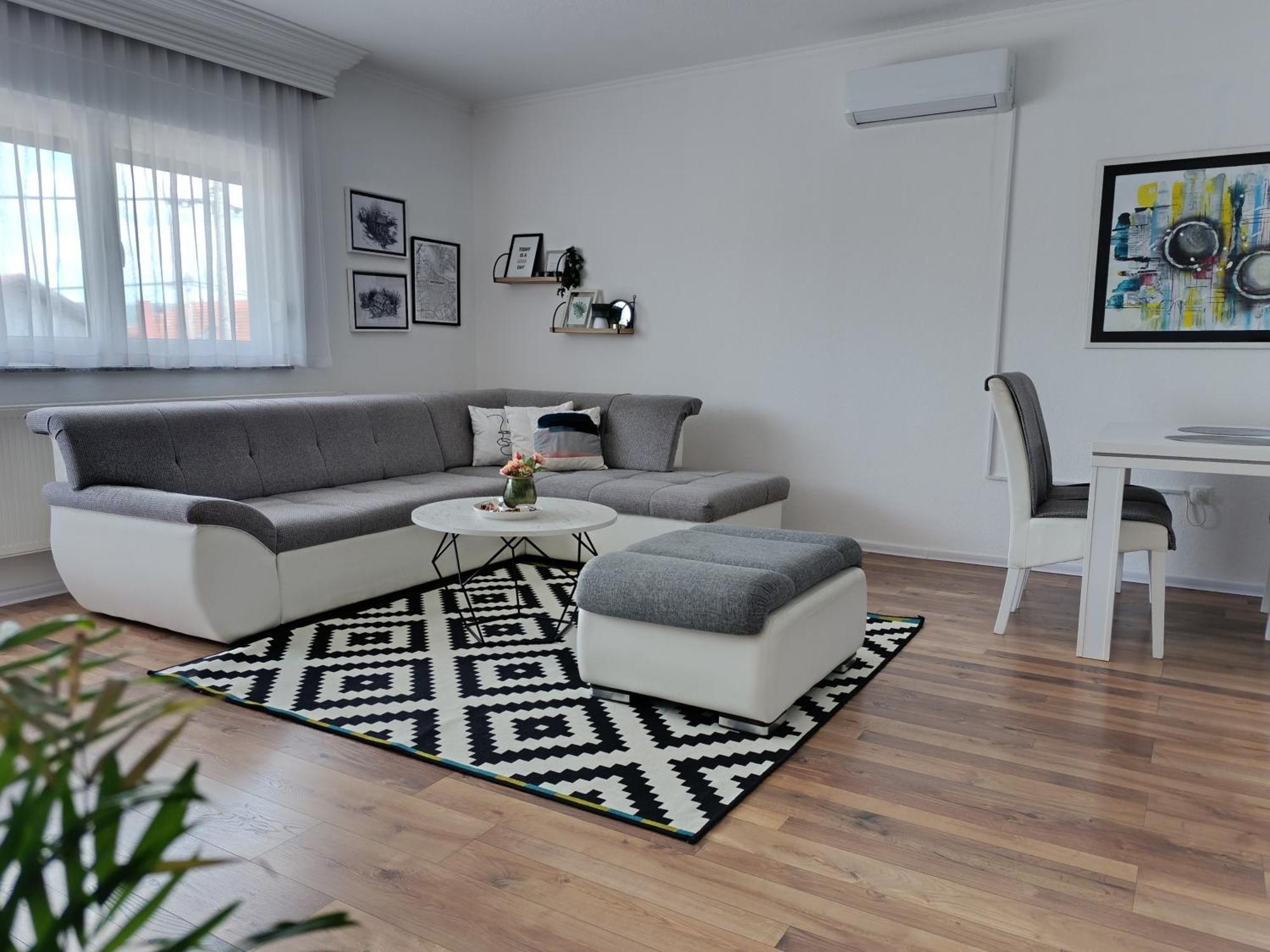 Apartmani Jasmina 2 Bihać Exterior foto